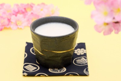 Saké: japonský nápoj, který může pomoci s mnoha zdravotními komplikacemi