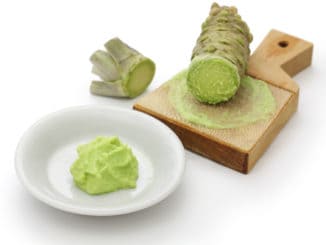 Wasabi: zdravý „japonský křen“, který ale může působit (nechtěně) projímavě