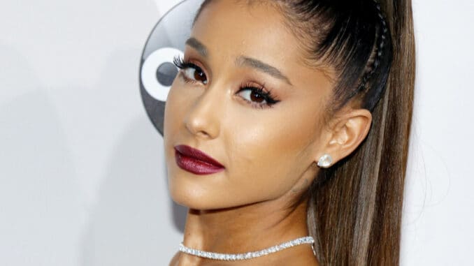 Ariana Grande je pro mnoho dívek vzorem i ikonou. Pro své fyzické a duševní zdraví se odhodlala k radikálnímu kroku