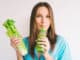 Dieta s celerovou šťávou: Tato „superpotravina“ vám pomůže nejen zhubnout, ale ještě vás ochrání v jiných ohledech