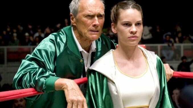 Million Dollar Baby: Hilary Swank doslova pila vejce. Kvůli roli rapidním způsobem nabrala téměř 20 kg svalů