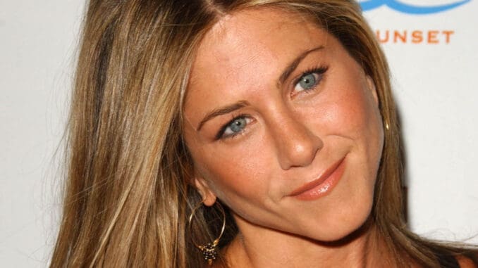 Jennifer Aniston prozradila, co stojí za její bezchybnou postavou. Některé potraviny by naopak nestrčila do pusy