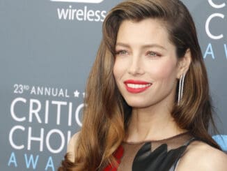 Jessica Biel jí doslova za pochodu. To, kde snídá, se dá jen velmi těžko představit