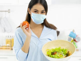 Co jíst, aby organismus lépe odolával virové nákaze, a jakou stravu zvolit během karantény