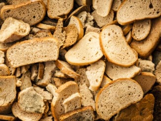 Starý chléb nevyhazujte: Existuje řada způsobů, jak jej můžete zužitkovat