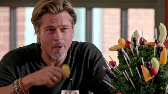 Brad Pitt má zvláštní zvyk: Rád jí a není to žádné tajemství, praktikuje to ale v každém filmu