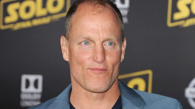 Woody Harrelson se oddává veganské stravě. Dokonce k ní inspiroval další celebritu