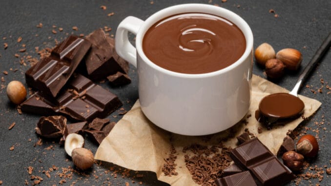 Horká čokoláda: Má bohatou historii a vyvolala dokonce i náboženské spory. Pochutnávali si na ní i Mayové