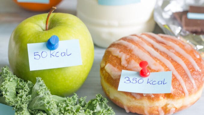 Počítejte kalorie: Britové zavádí novinku, od které si slibují lepší stravovací návyky široké veřejnosti