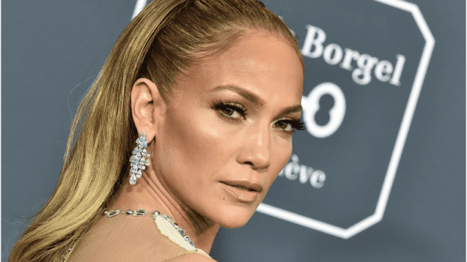 Jennifer Lopez se podělila o svou stravovací rutinu. Nechybí v ní ani chleba s máslem