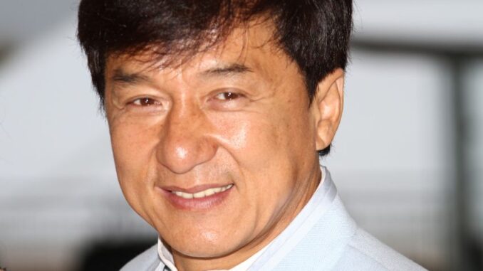 Jackie Chan začal podnikat v kavárenství. I jiné hvězdy povýšily svou lásku ke kávě na další úroveň