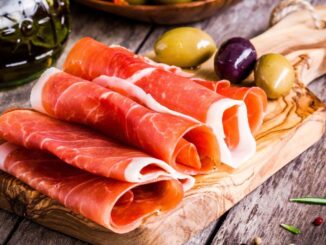 Je prosciutto zdravé? Obsahuje hodně soli i vitamínů