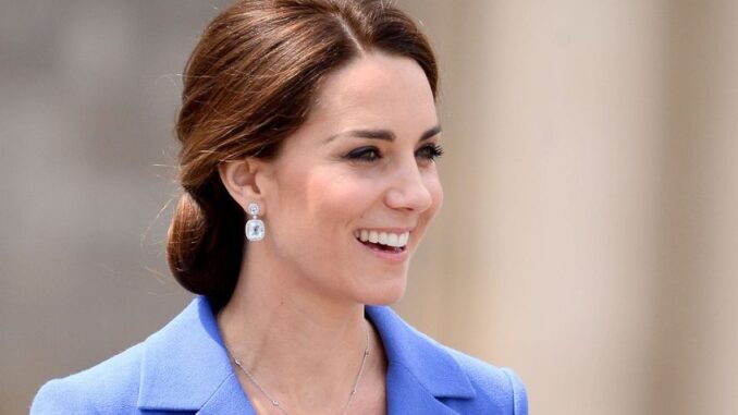 Šťavnatý salát Kate Middleton plný královských chutí vás vrátí do léta