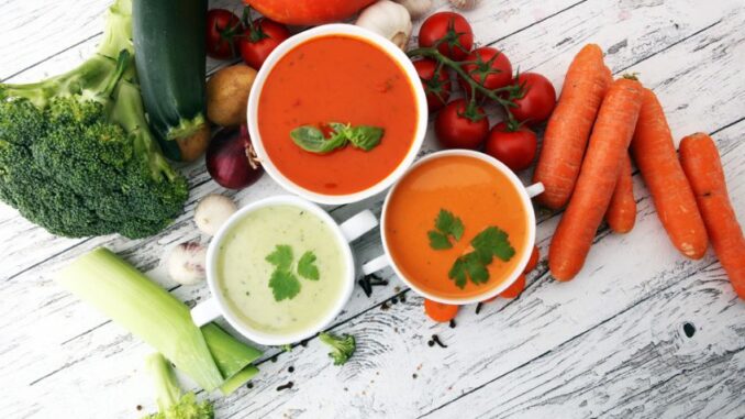 Jakou zeleninu ze zahrady využít na domácí polévku?