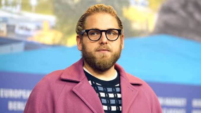 Jak zhubl herec Jonah Hill? Kvůli ztraceným kilům je teď skoro k nepoznání