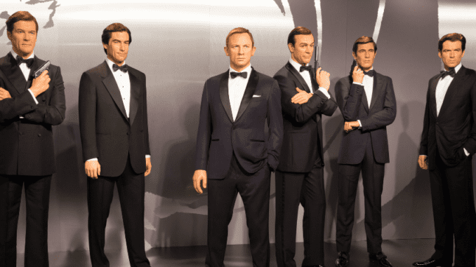James Bond měl s alkoholem vážný problém. Splnil polovinu kritérií pro určení závislosti na něm