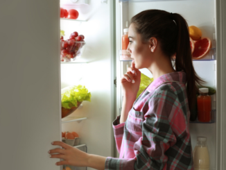 Co dělat, aby lednice přestala namrzat? Pomůže zásoba jídla i obyčejný olej