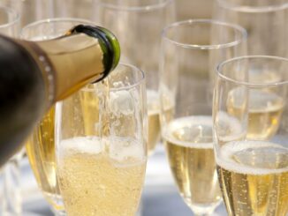 Rozdíl mezi pravým šampaňským a proseccem: Zdaleka nejde jen o cenu a místo původu