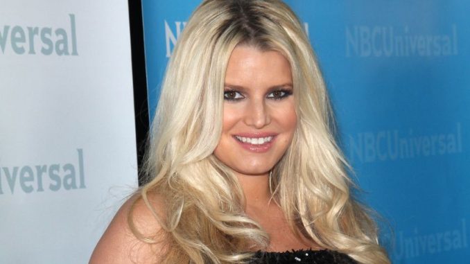 Body reset dieta: Jessica Simpson díky ní zhubla 45 kg. Podle odborníků není ideální