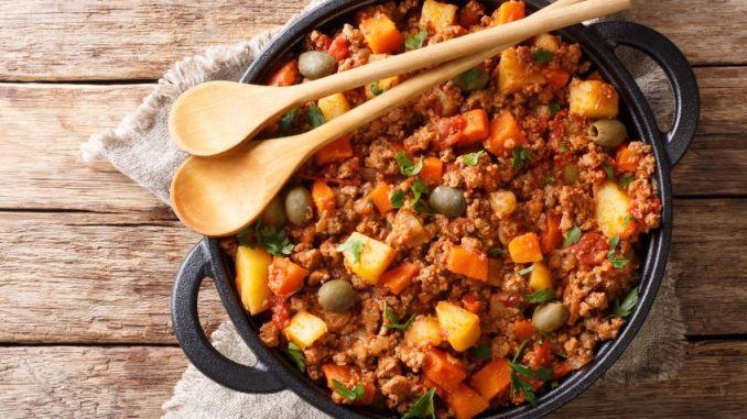 Picadillo: Vyzkoušejte pokrm, který si zamilovala celá Latinská Amerika