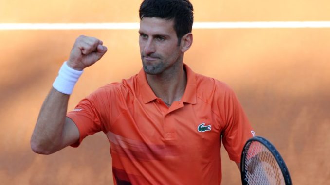 Dal si chleba na břicho a zjistil příčinu svých zdravotních problémů. Novak Djoković nedá na bezlepkovou dietu dopustit