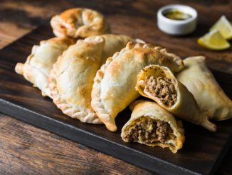 Empanadas: Zapečené taštičky se směsí mají původ už v 16. století. Vyzkoušejte je