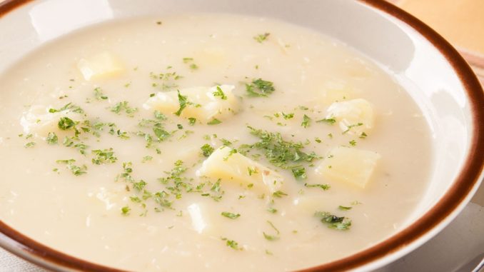 Cácorka: Zapomenutá polévka z jižních Čech, která vás zasytí