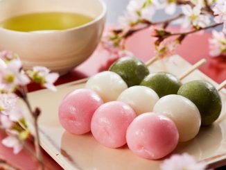 Dango: Japonská sladkost z rýžové mouky byla původně obětinou bohům