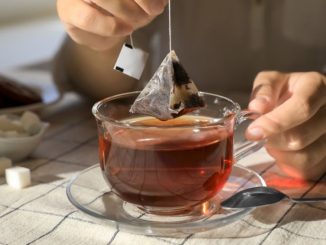 Historie čajových sáčků: S prvním si zákazníci nevěděli rady. Pyramidový tvar je nejlepší