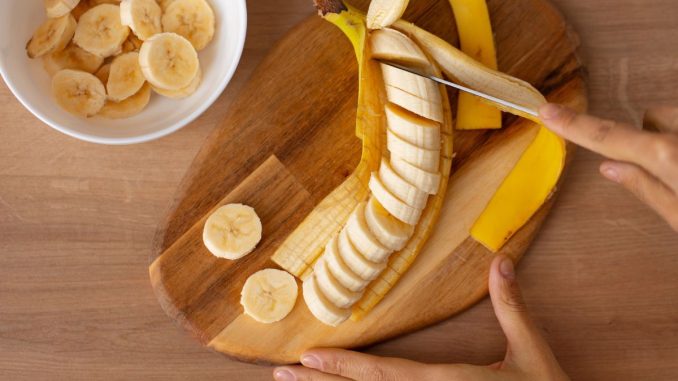 Banán k snídani? Nalačno rozhodně ne