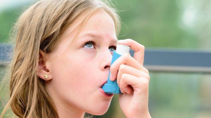Při vhodné léčbě lze příznaky astmatu účinně mírnit. V opačném případě může dojít i k ohrožení života