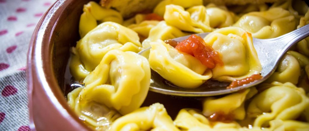 Tortellini_in_Brodo