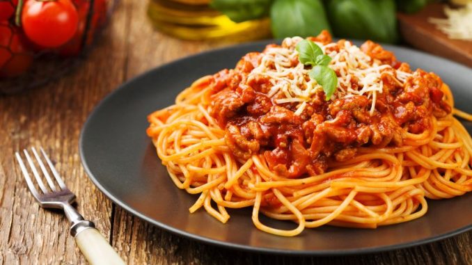Boloňské špagety nejsou ve skutečnosti italským pokrmem. Pocházejí z Francie