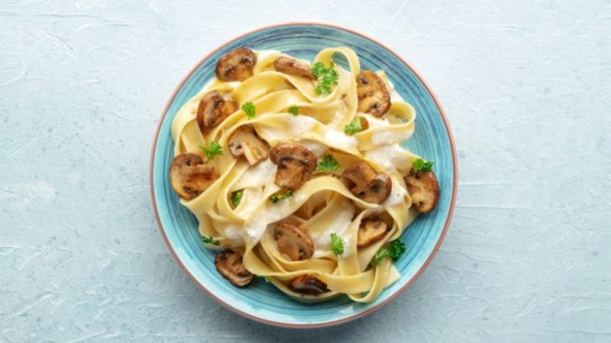 Pappardelle: Italské těstoviny, které se dají připravit na mnoho způsobů