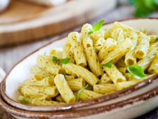 Jak jíst těstoviny v restauraci? Vždy napichujte a špagety nikdy nejezte lžící