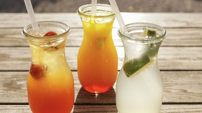 Zázvorový nápoj s chilli papričkou připravíte s alkoholem i bez něj. Na podzim vám dodá potřebné vitamíny
