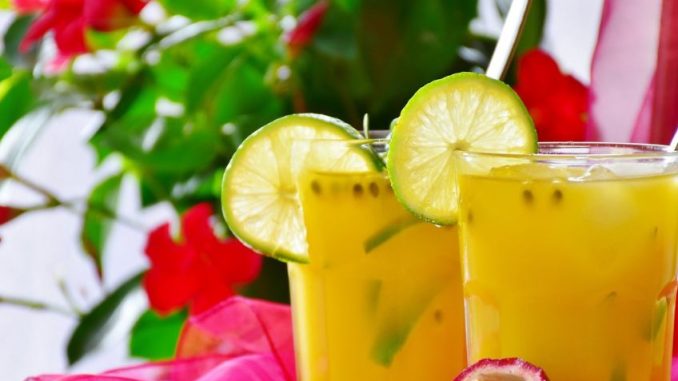 Začněte každé podzimní ráno domácím energy drinkem. Podporuje i imunitní systém
