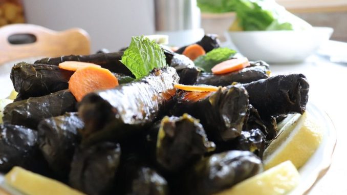 Yalanji: Vegetariánské arabské jídlo, které snadno připravíte i u nás